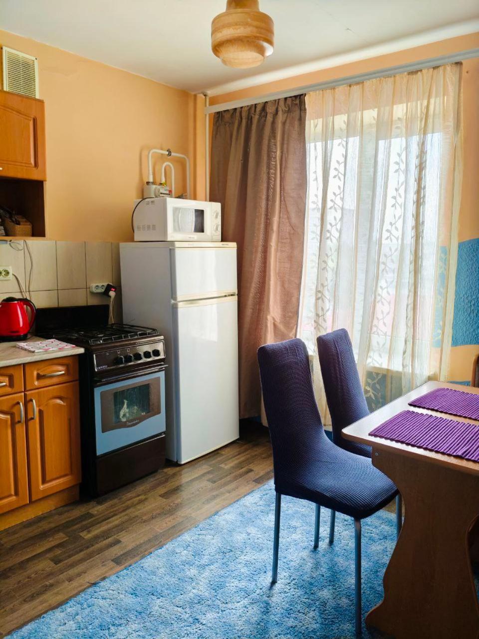 Spacious Apartment With Balcony Krzemieńczuk Zewnętrze zdjęcie