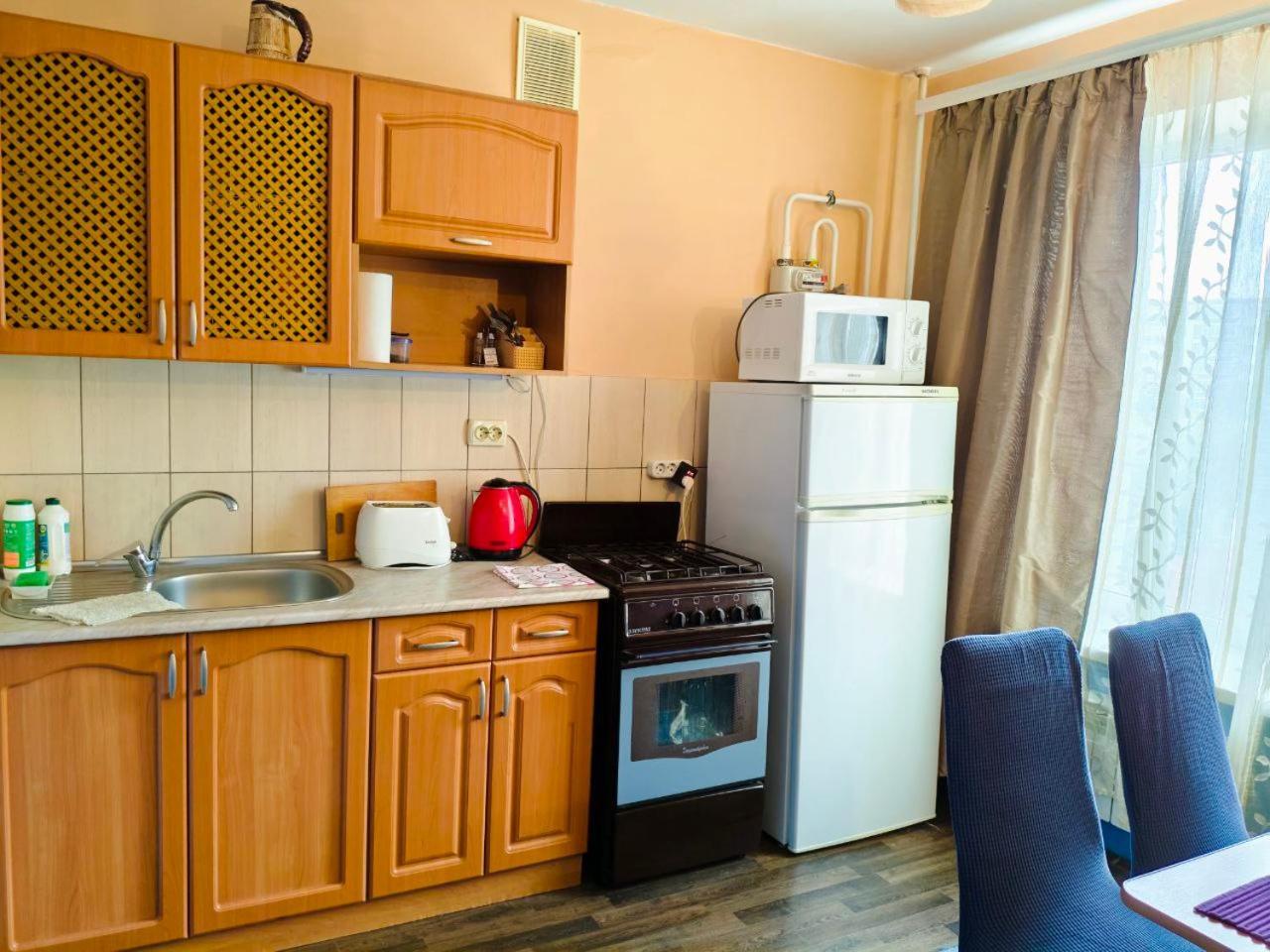 Spacious Apartment With Balcony Krzemieńczuk Zewnętrze zdjęcie